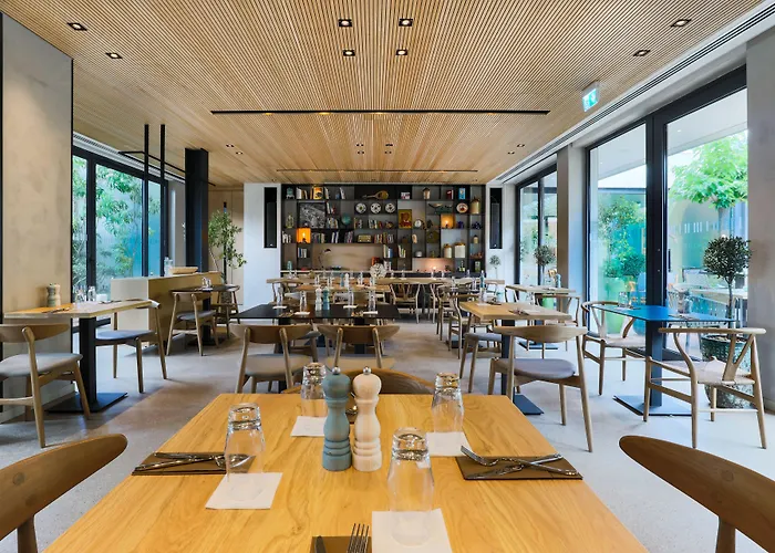 Indigo By Ihg (adults Only) 2* לרנקה