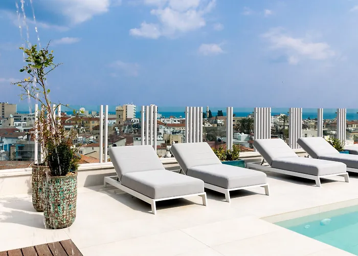 Indigo By Ihg (adults Only) מלון 2*