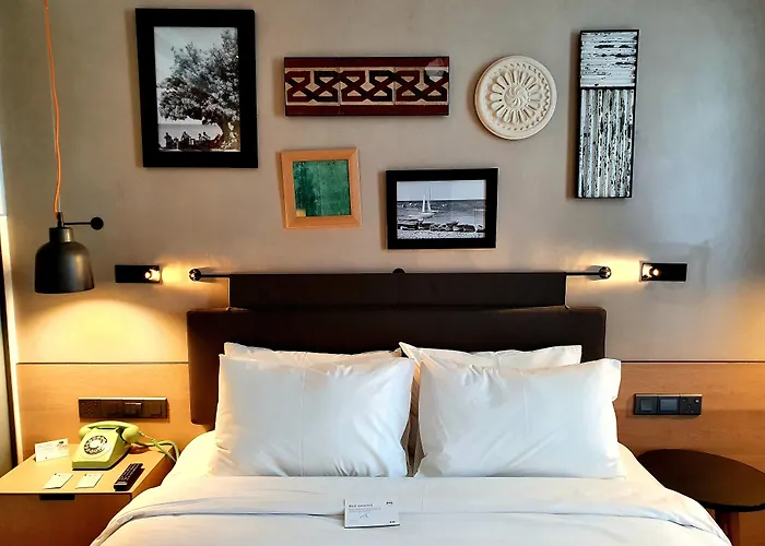 Indigo By Ihg (adults Only) מלון לרנקה