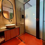 Otel Indigo By Ihg (adults Only) 2*