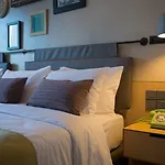 Indigo By Ihg (adults Only) Otel Larnaca