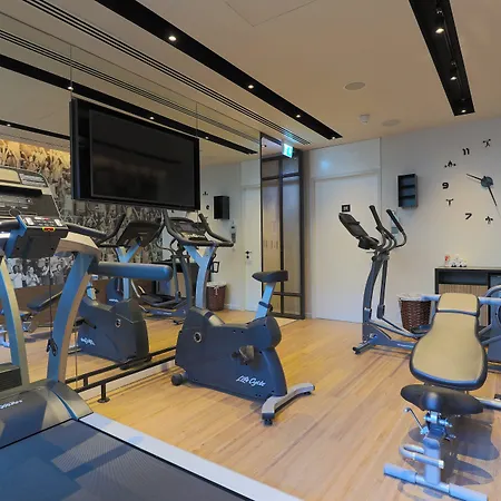 Indigo By Ihg (adults Only) 라르나카