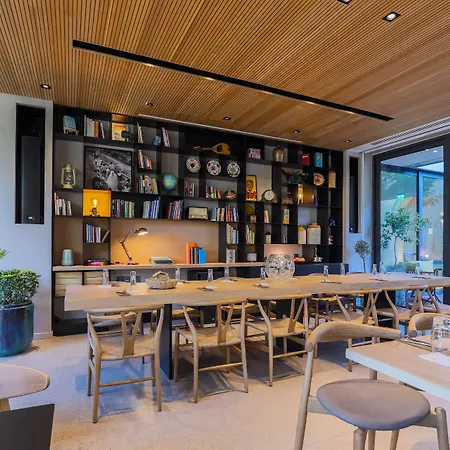 Indigo By Ihg (adults Only) 호텔