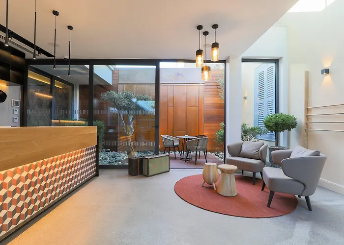 Hotell Indigo By Ihg (adults Only) 2*